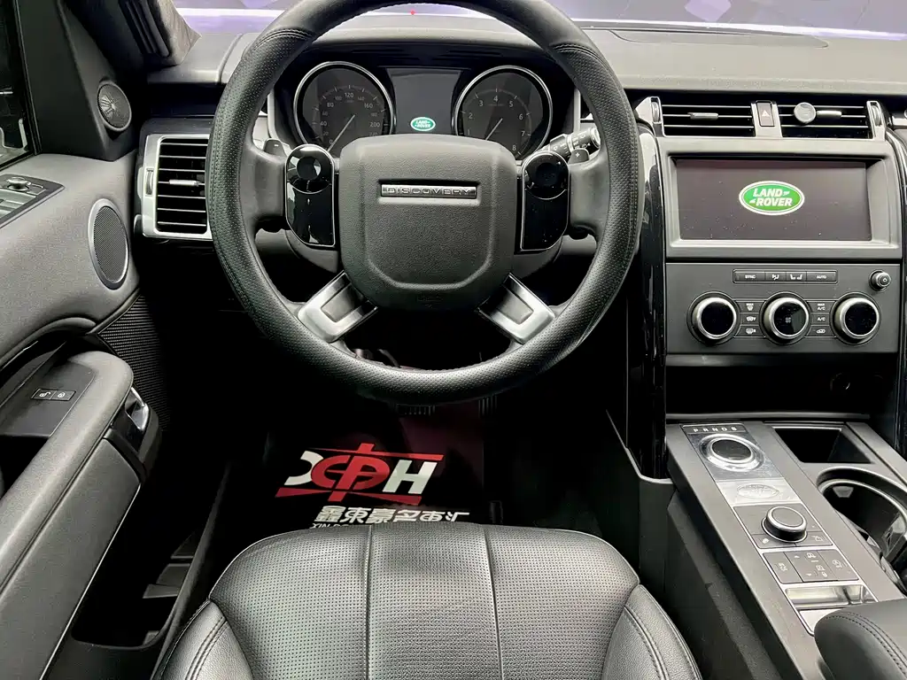 Land Rover Discovery 2019 — фото 13