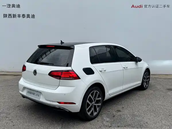 Volkswagen Golf 2020