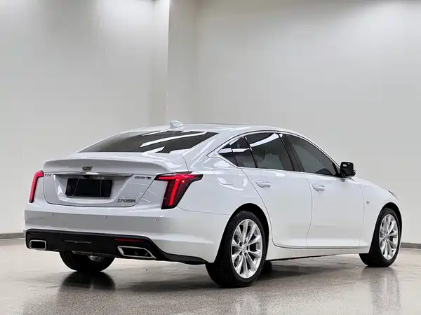 Cadillac CT5 2023
