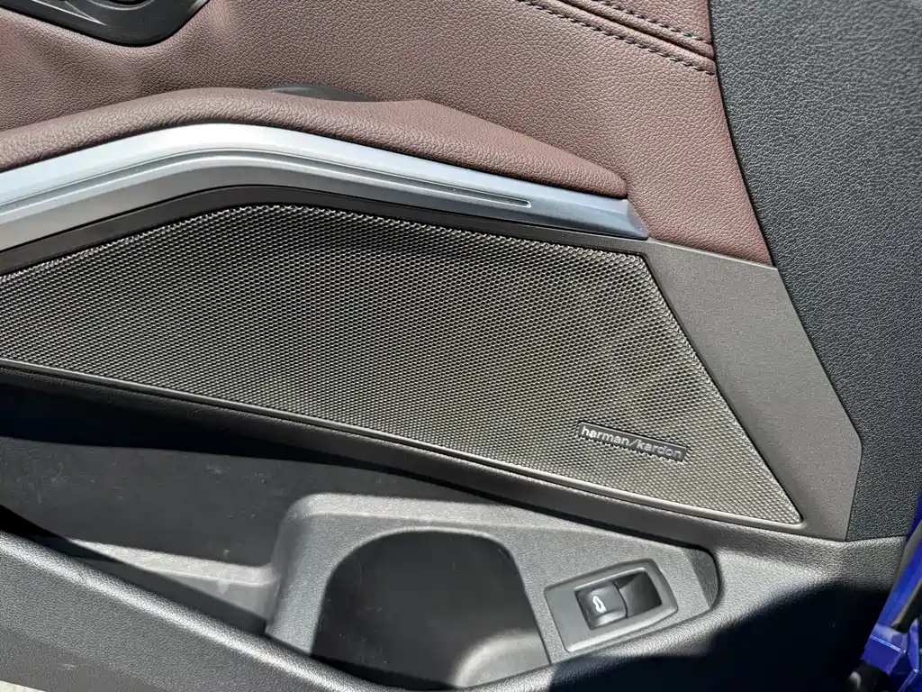 BMW 3 Series 2020 — фото 11