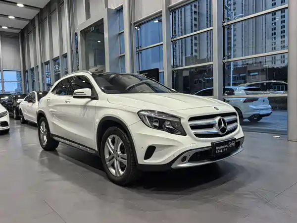 Mercedes-Benz GLA 2017