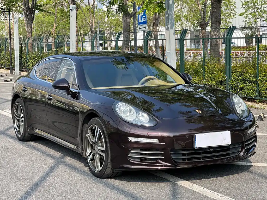 Porsche Panamera 2015 — фото 3