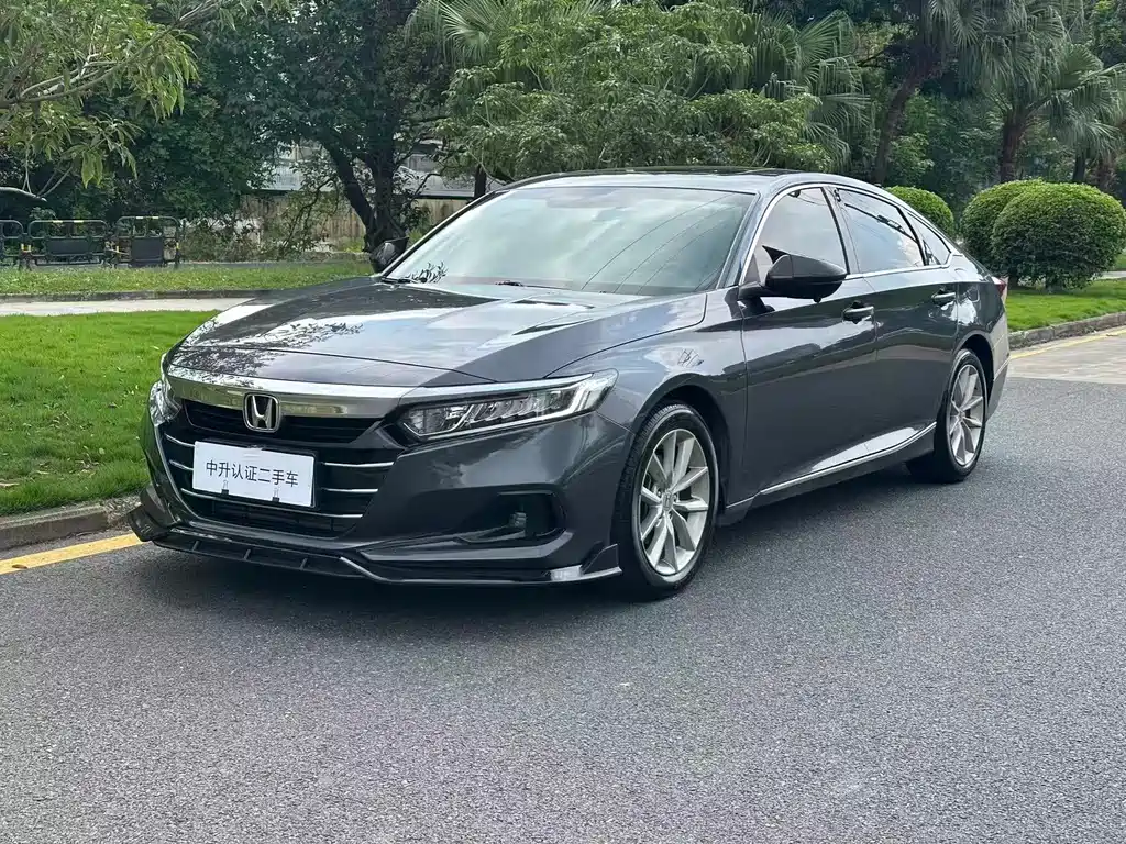 Honda Accord 2023 — фото 1