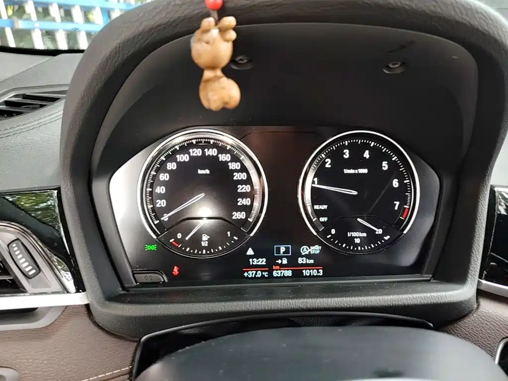 BMW X2 2020 — фото 12
