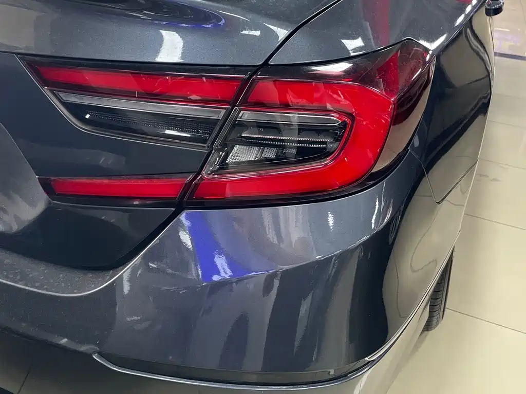 Honda Accord 2023 — фото 14