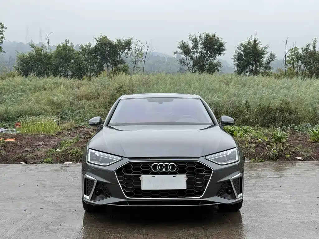 Audi A4L 2023 — фото 17