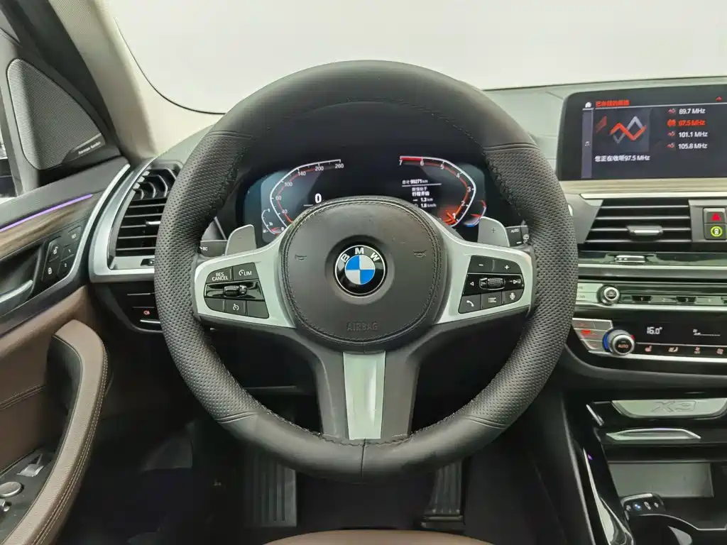 BMW X3 2021 — фото 11