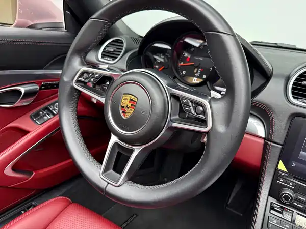 Porsche 718 2022