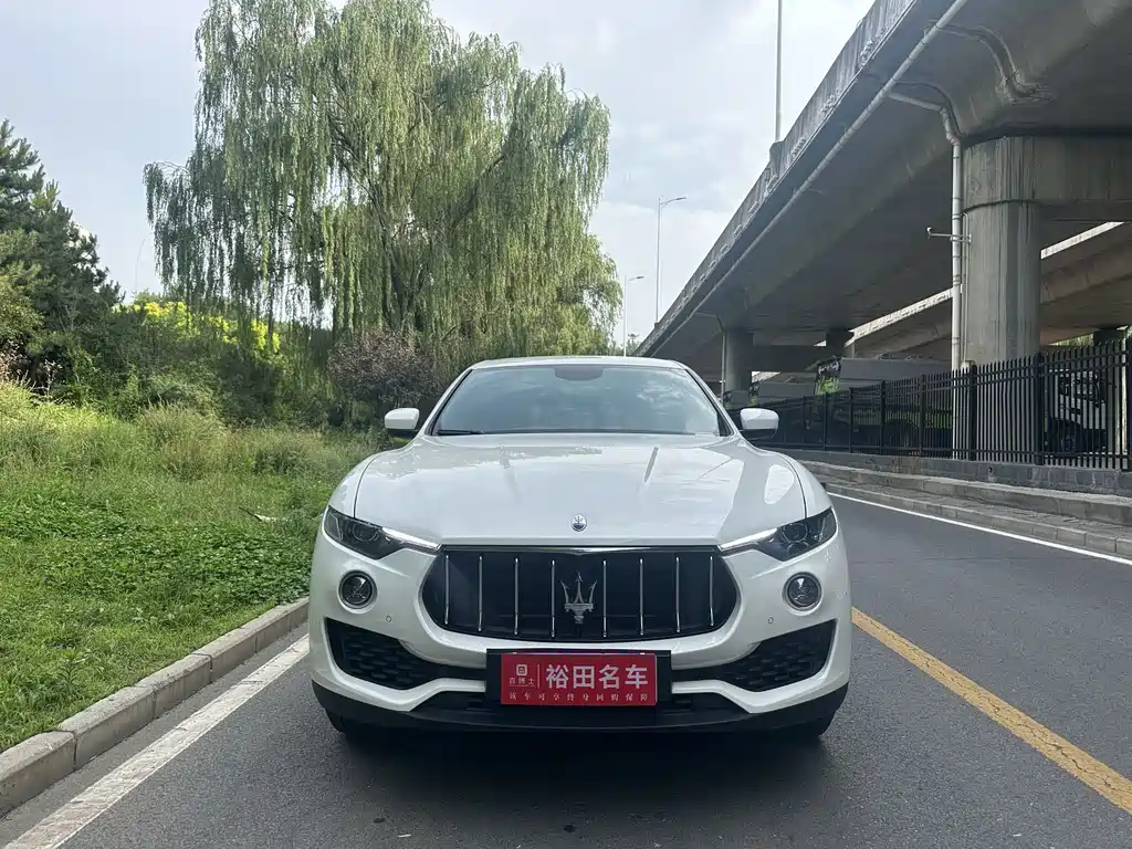 Maserati Levante 2018 — фото 2