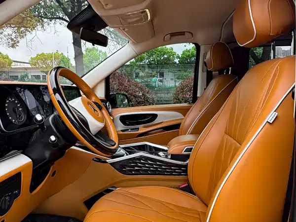 Mercedes-Benz Vito 2023