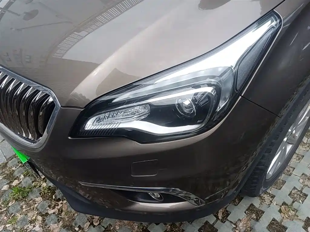 Buick Envision Plus 2017 — фото 24