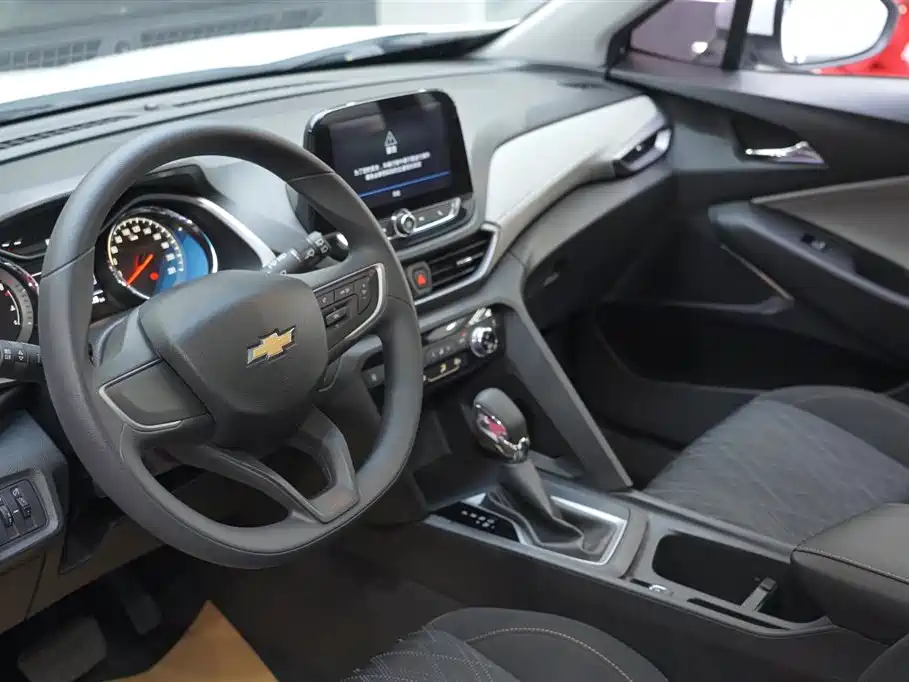 Chevrolet Volando 2019 — фото 11