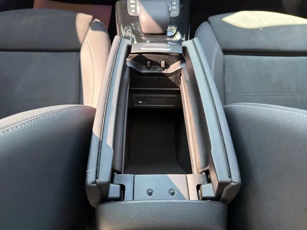 Mercedes-Benz A-Class 2023 — фото 21