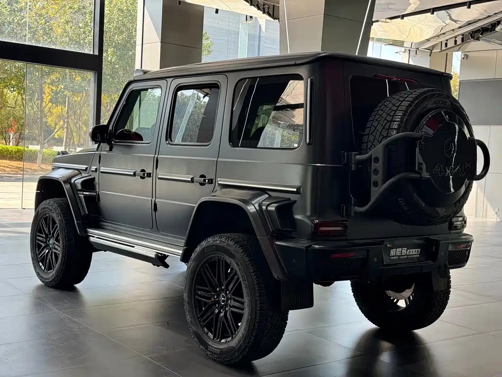 Mercedes-Benz G-Class 2024 — фото 15