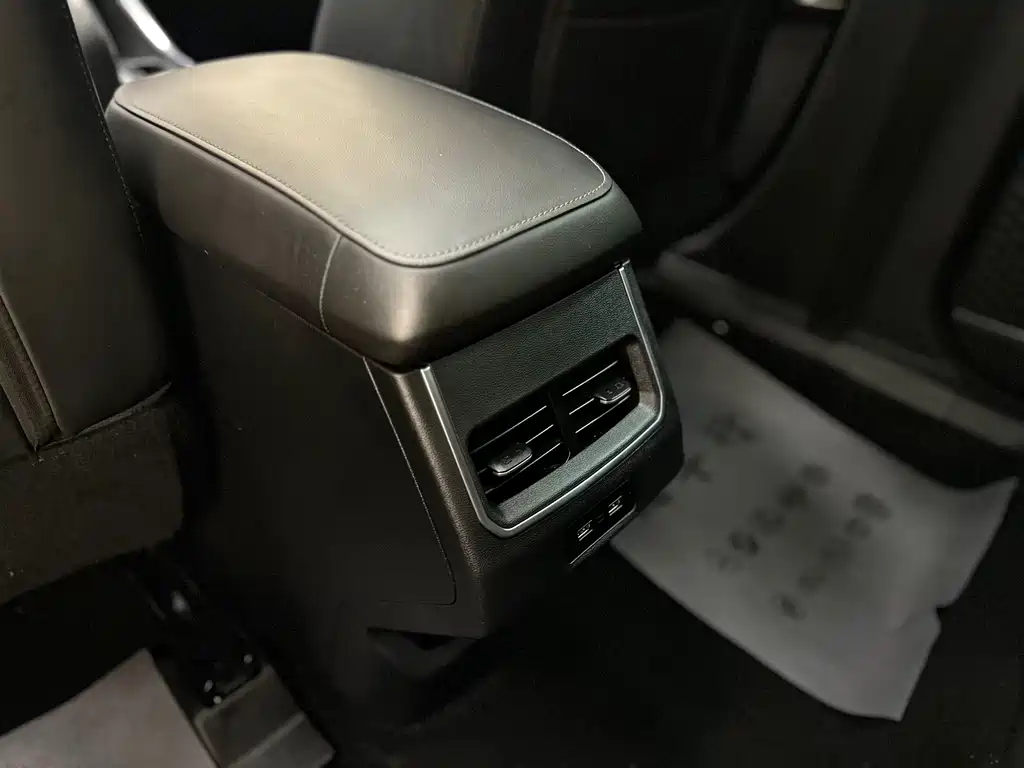 Haval H6 2022 — фото 17