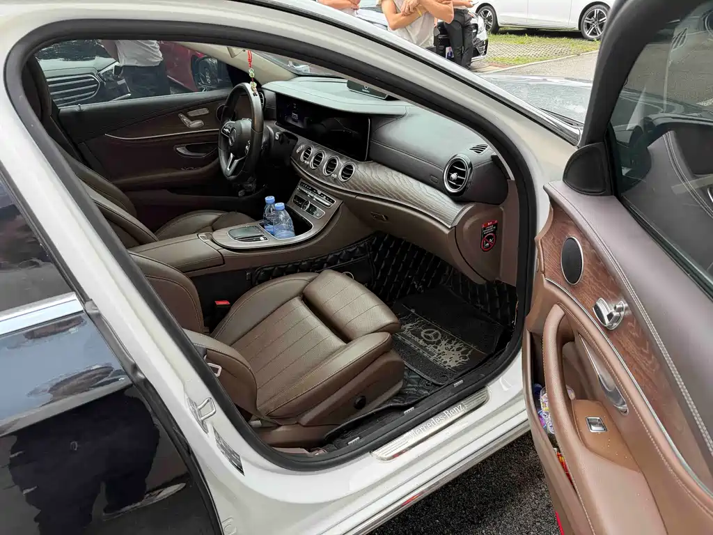 Mercedes-Benz E-Class 2020