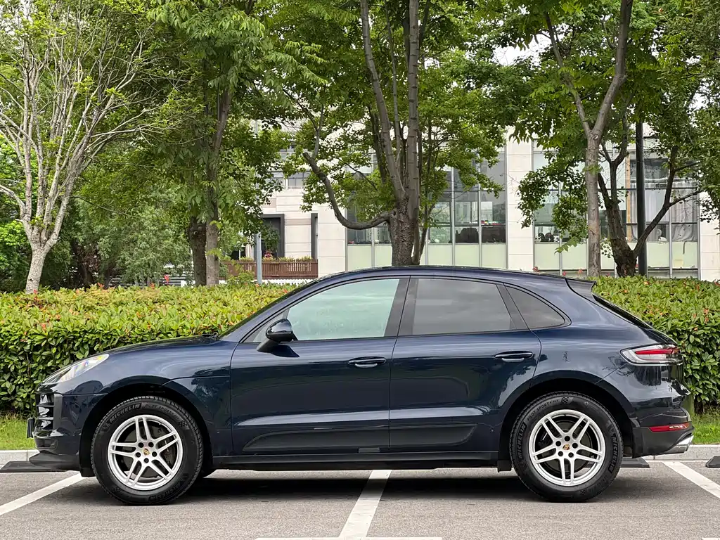 Porsche Macan 2020 — фото 7