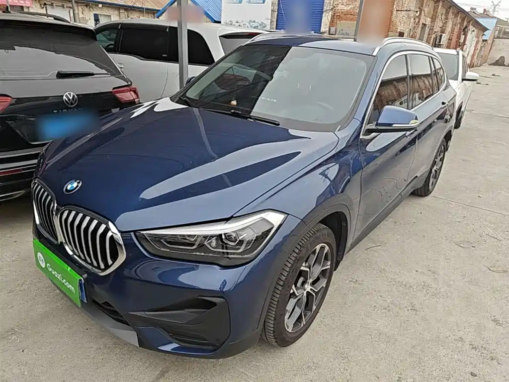 BMW X1 2021 — фото 1