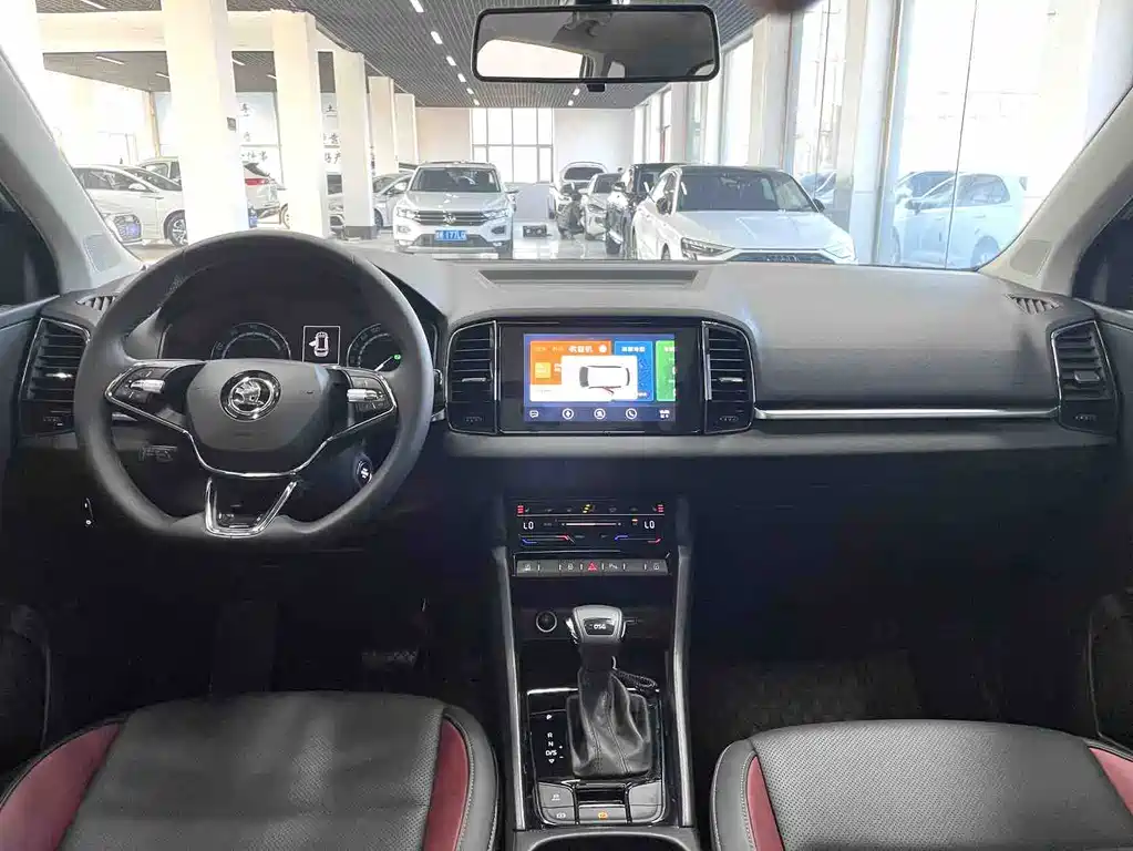 Skoda Karoq 2022 — фото 9