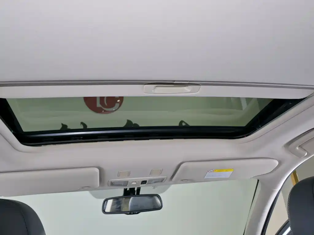 Mitsubishi Outlander 2021 — фото 25