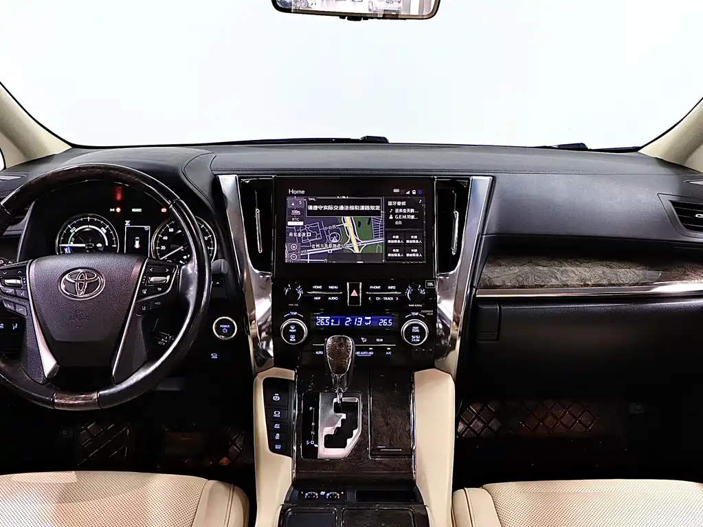 Toyota Alphard 2022 — фото 20