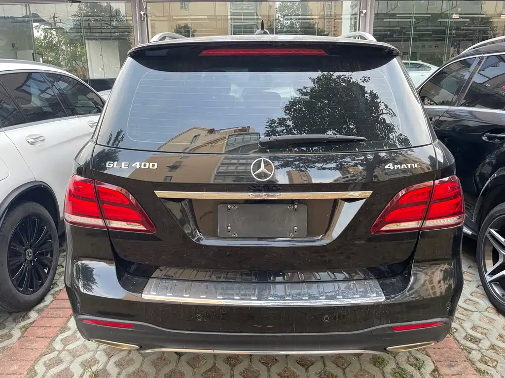 Mercedes-Benz GLE 2017