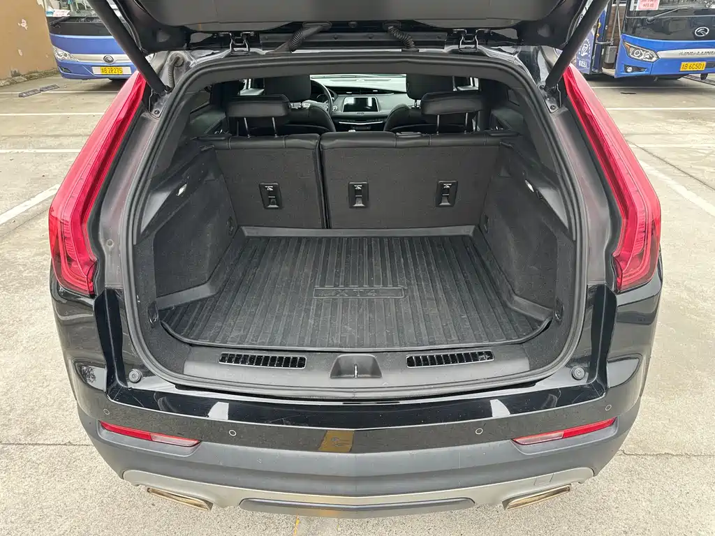 Cadillac XT4 2020 — фото 20