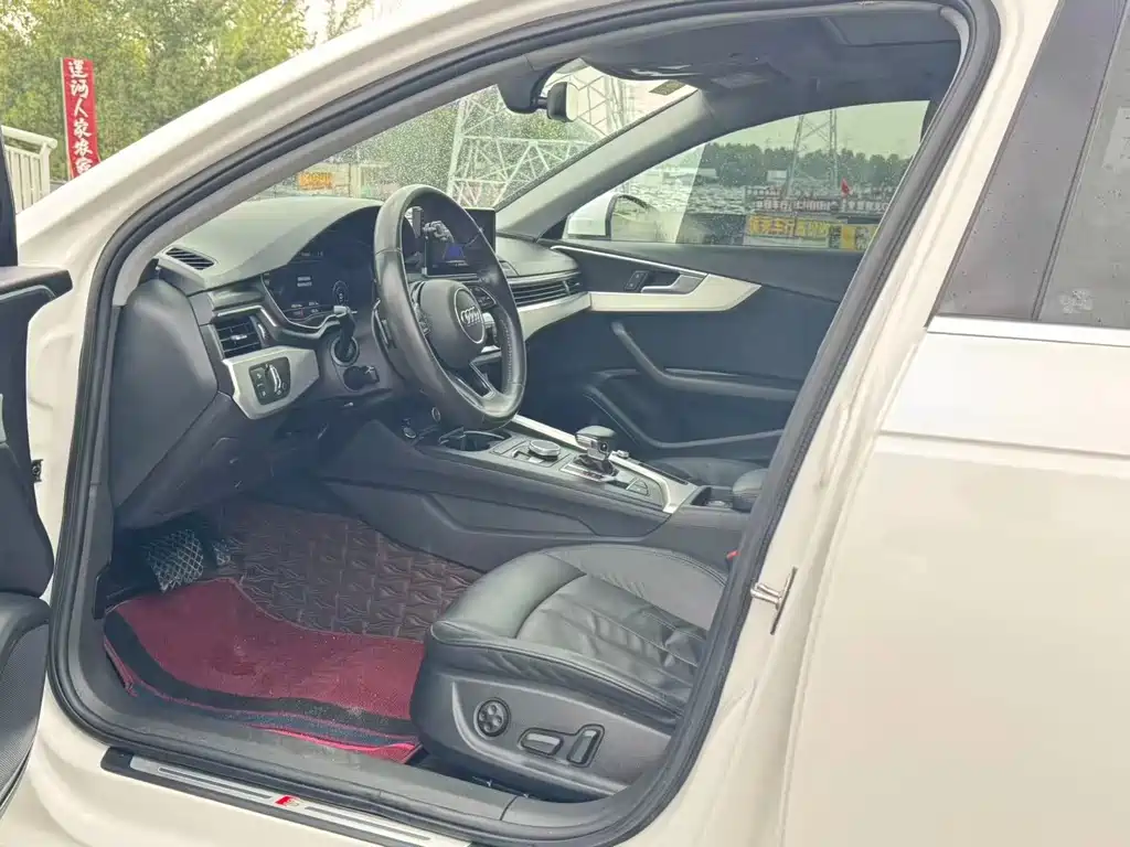 Audi A4L 2019