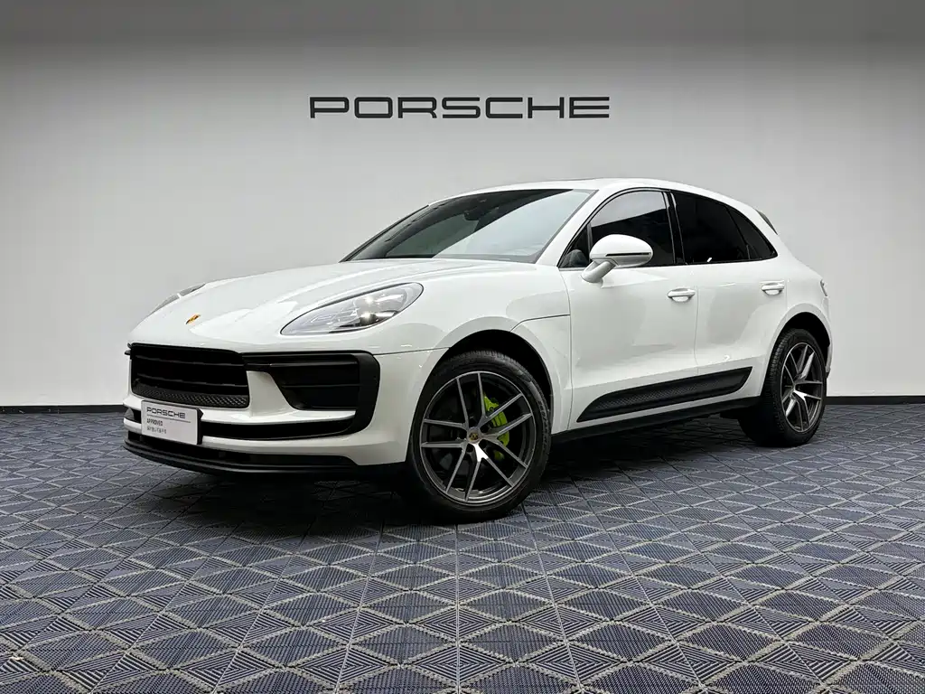 Porsche Macan 2023 — фото 1