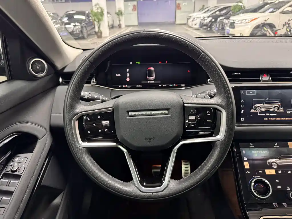 Land Rover Evoque 2024 — фото 9