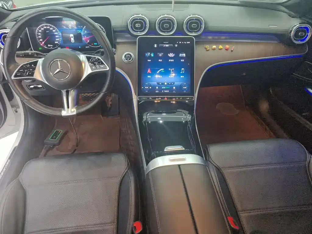 Mercedes-Benz C-Class 2022
