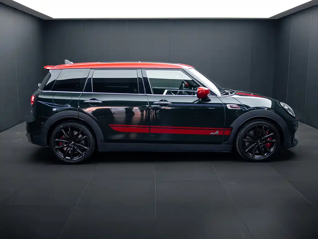 MINI JCW CLUBMAN 2021 — фото 5