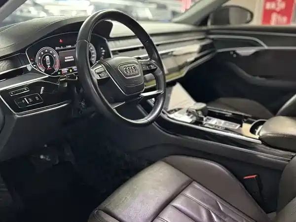 Audi A8 2018