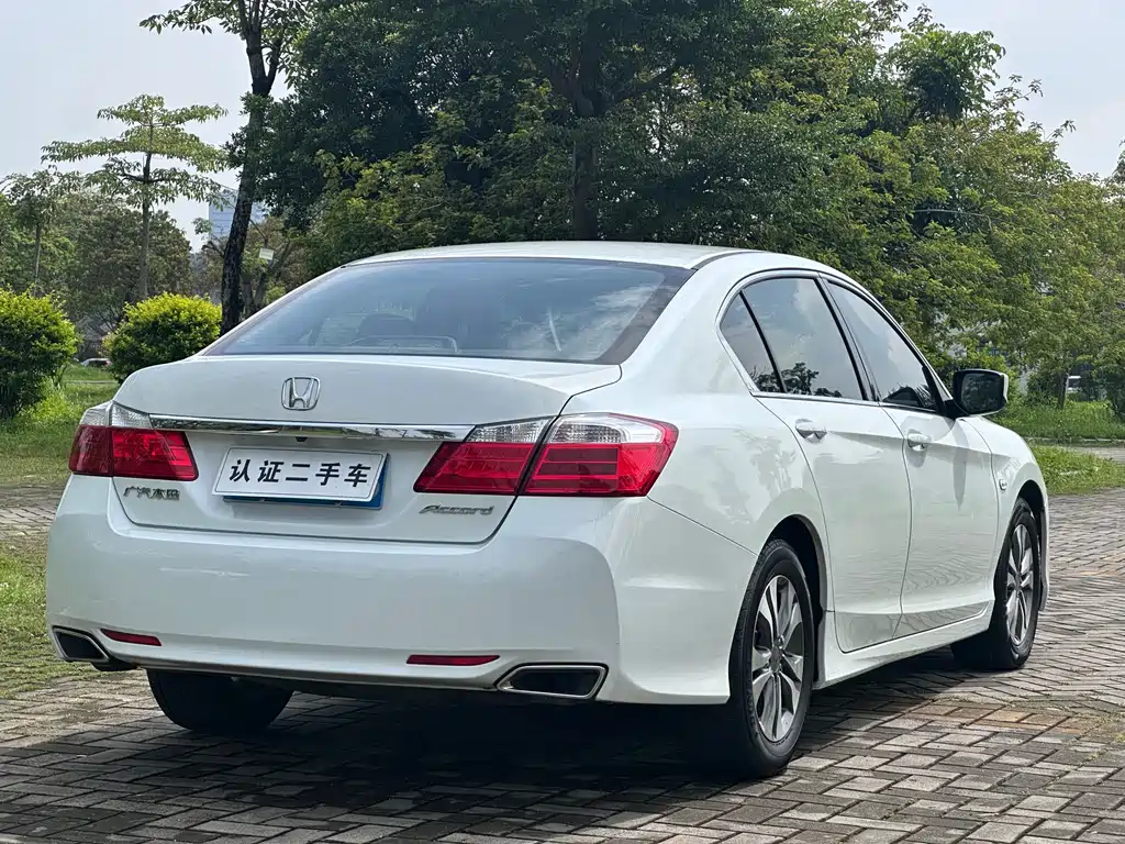 Honda Accord 2016 — фото 6