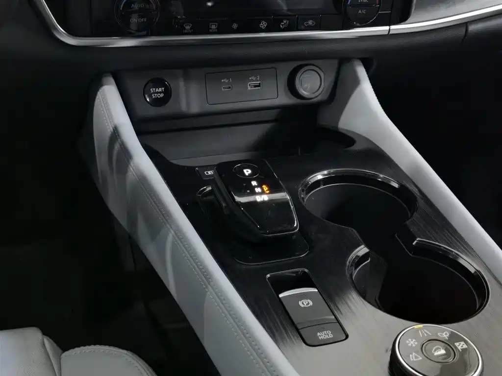 Nissan X-Trail 2023 — фото 13