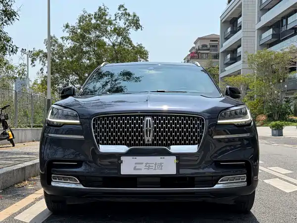 Lincoln Aviator 2021