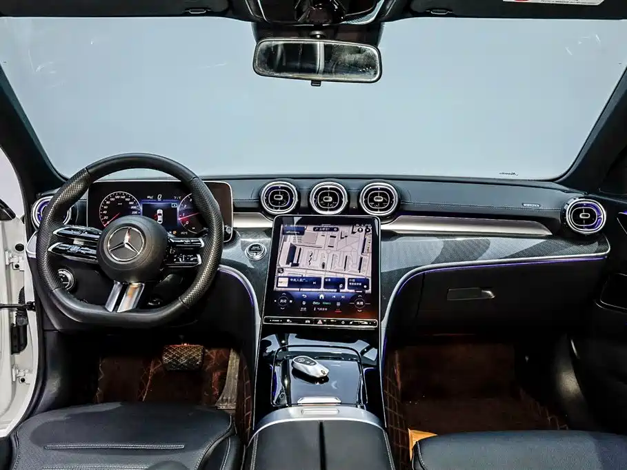 Mercedes-Benz C-Class 2024 — фото 22