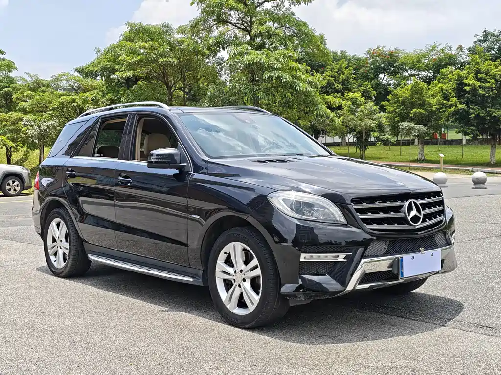Mercedes-Benz M-Class 2012 — фото 3