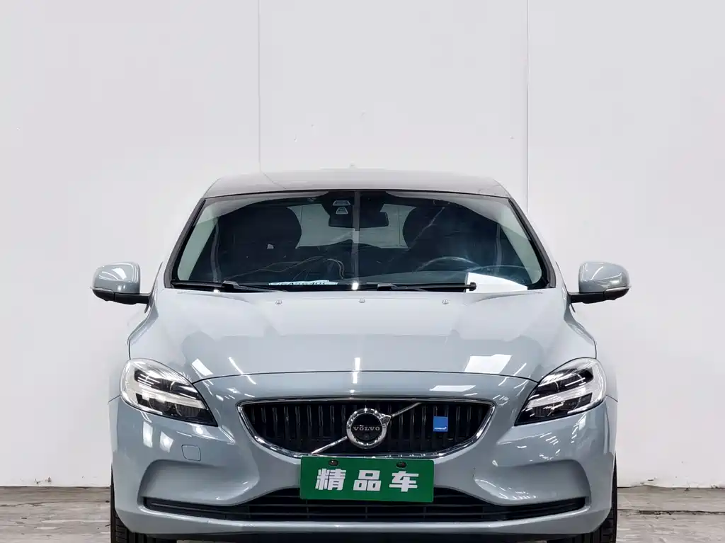 Volvo V40 2016