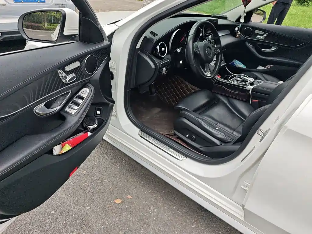 Mercedes-Benz C-Class 2018 — фото 14
