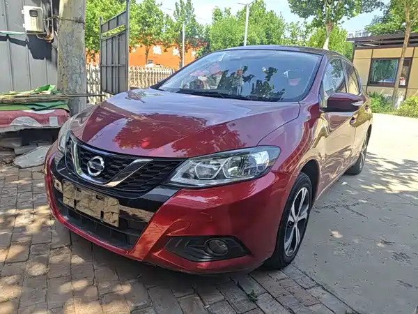 Nissan Tiida 2018