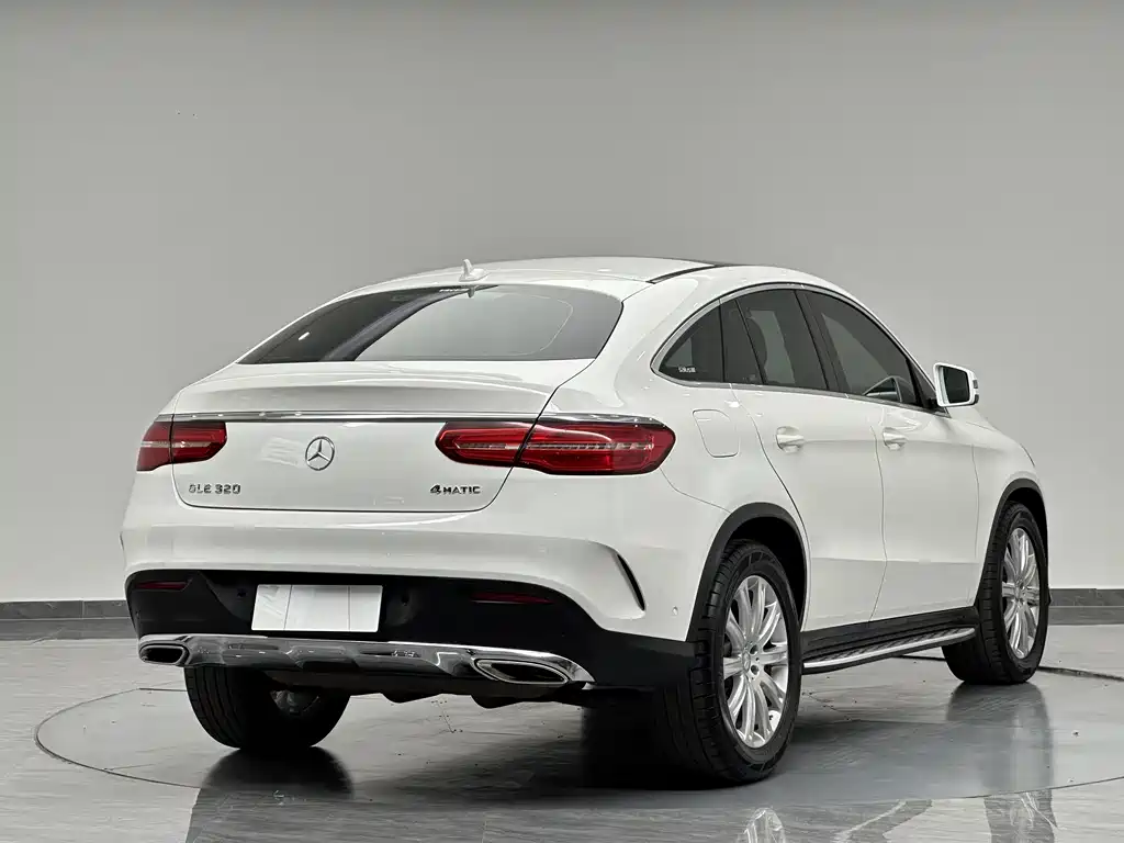 Mercedes-Benz GLE Coupe 2015 — фото 8