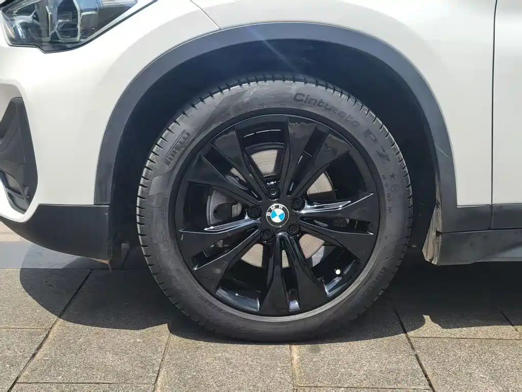 BMW X1 2021 — фото 23