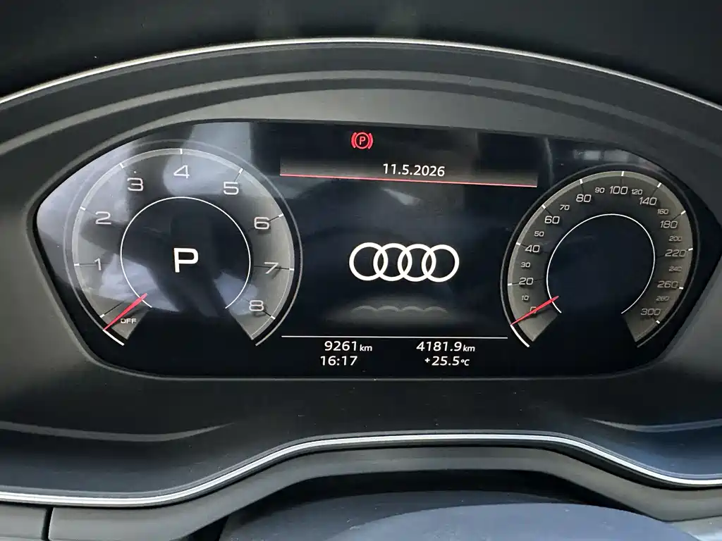 Audi A4L 2025 — фото 10