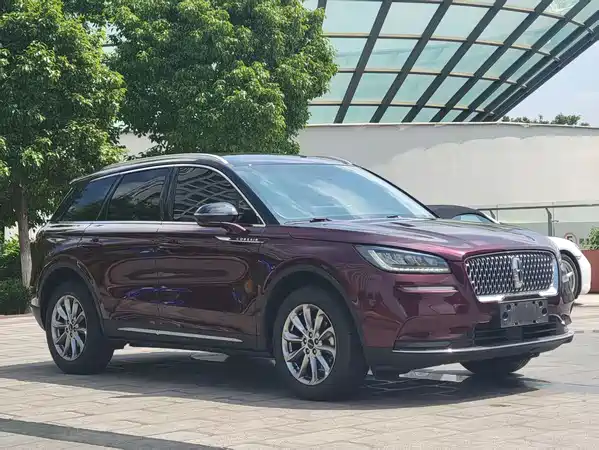Lincoln Corsair 2021