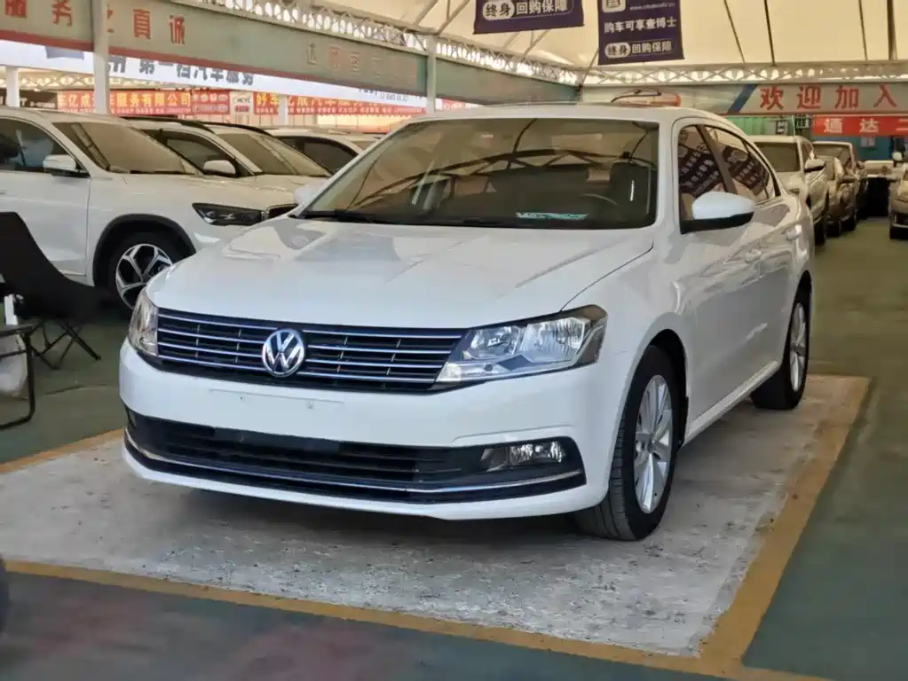 Volkswagen Lavida 2018 — фото 1