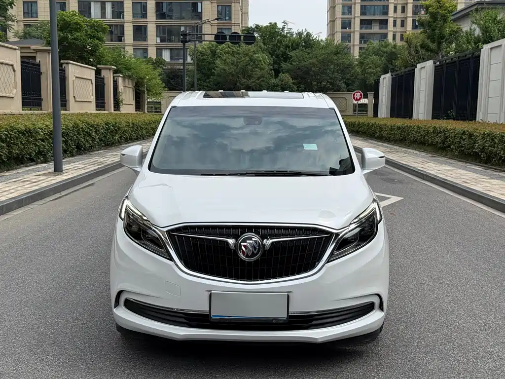 Buick GL8 2020