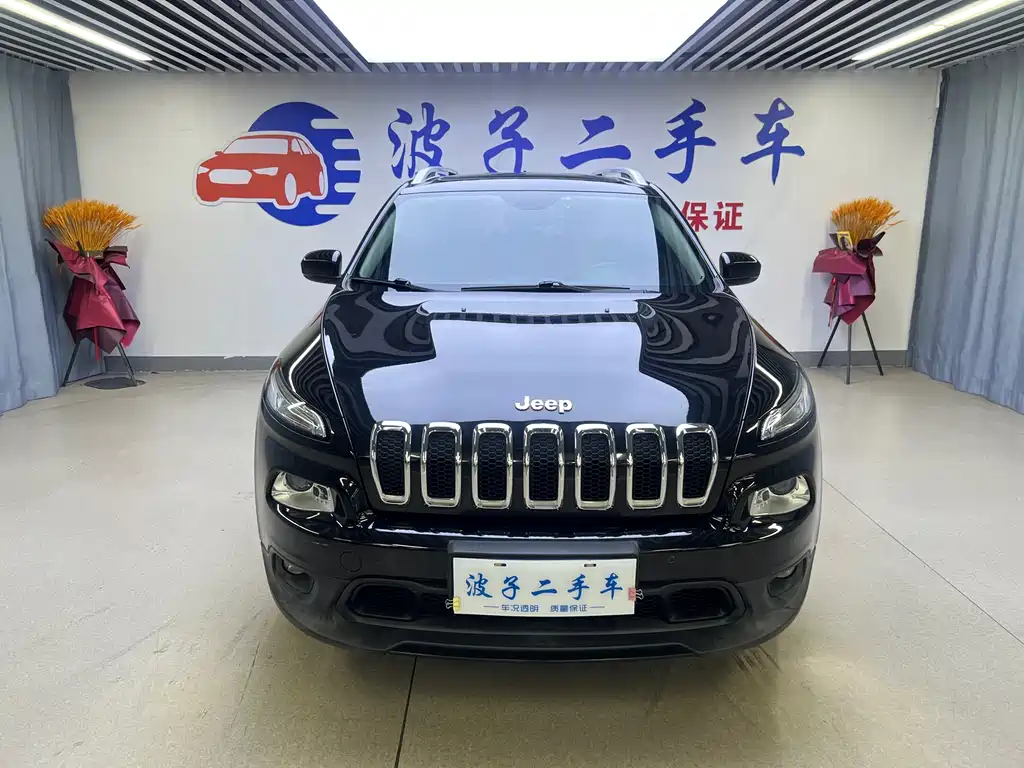 Jeep Cherokee 2016