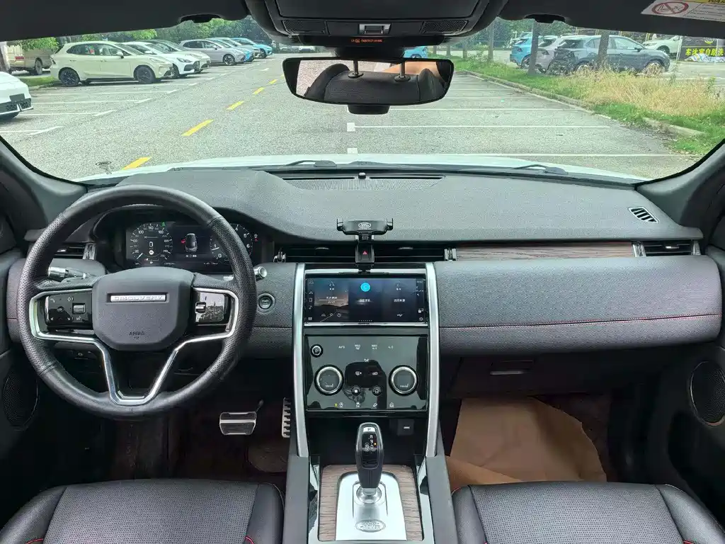 Land Rover Discovery Sport 2022 — фото 5
