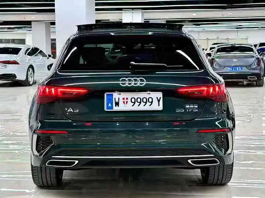 Audi A3 2023 — фото 5